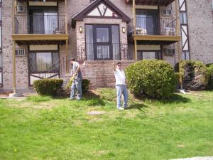 Englewood CO irrigation contractors preparing to repair sprinklers on a condo property